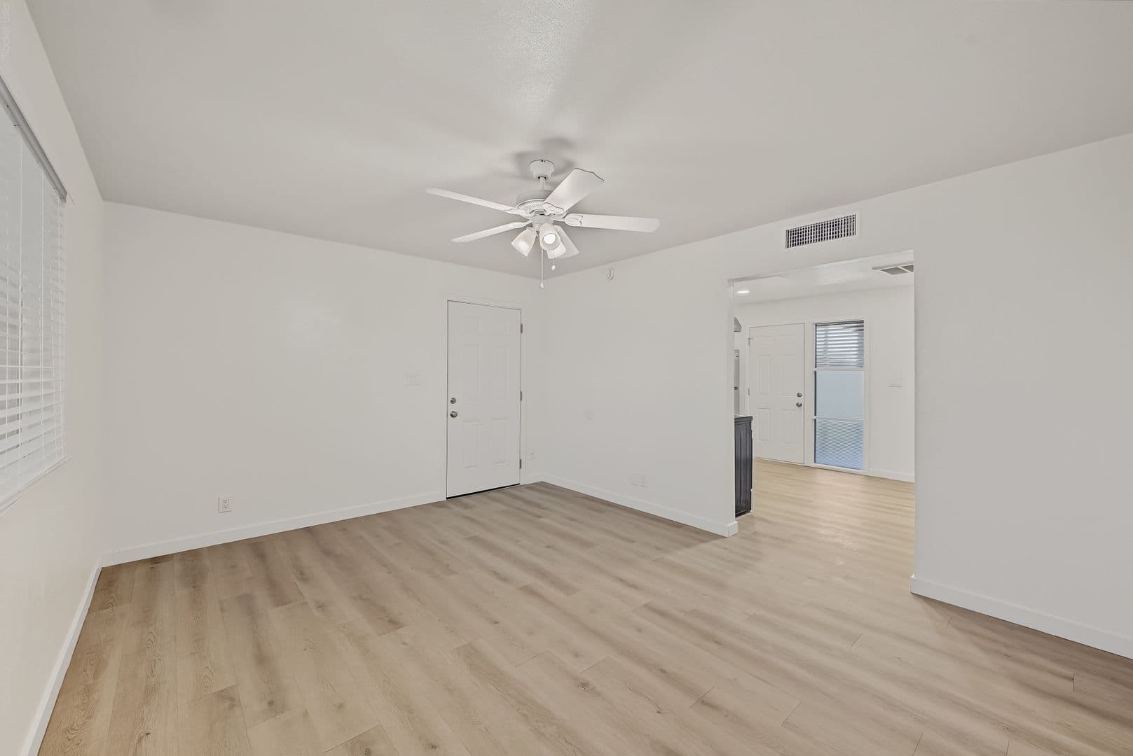 Phoenix Apartment: 3201 N. 36th St.