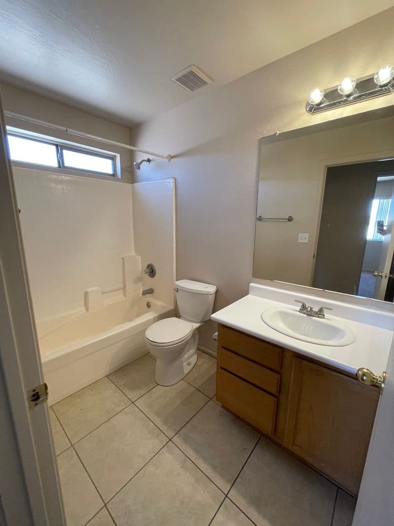Glendale House: 5311 N. 104th Dr.