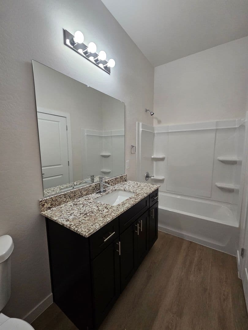 Mesa Apartment: 2340 E McKellips Rd