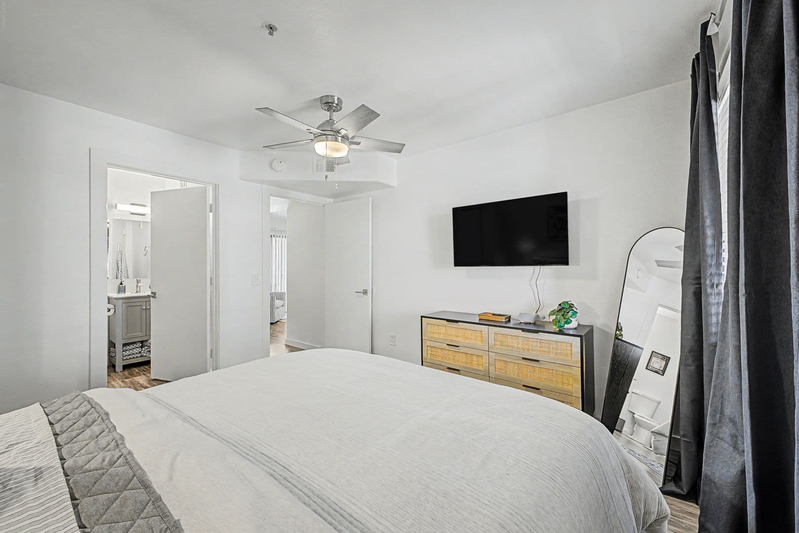 Tempe Apartment: 1207 E. 8th St.