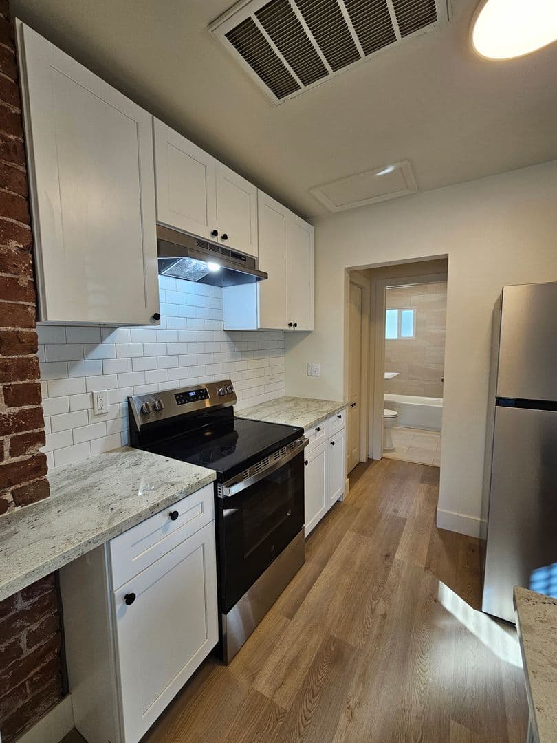 Mesa Apartment: 202-228 E. 2nd Ave.