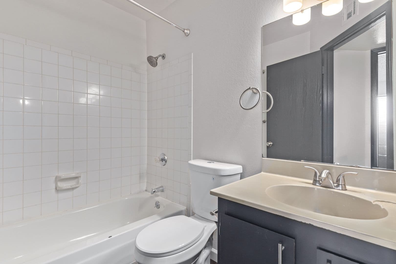 Mesa Apartment: 2020 N. Winterhaven