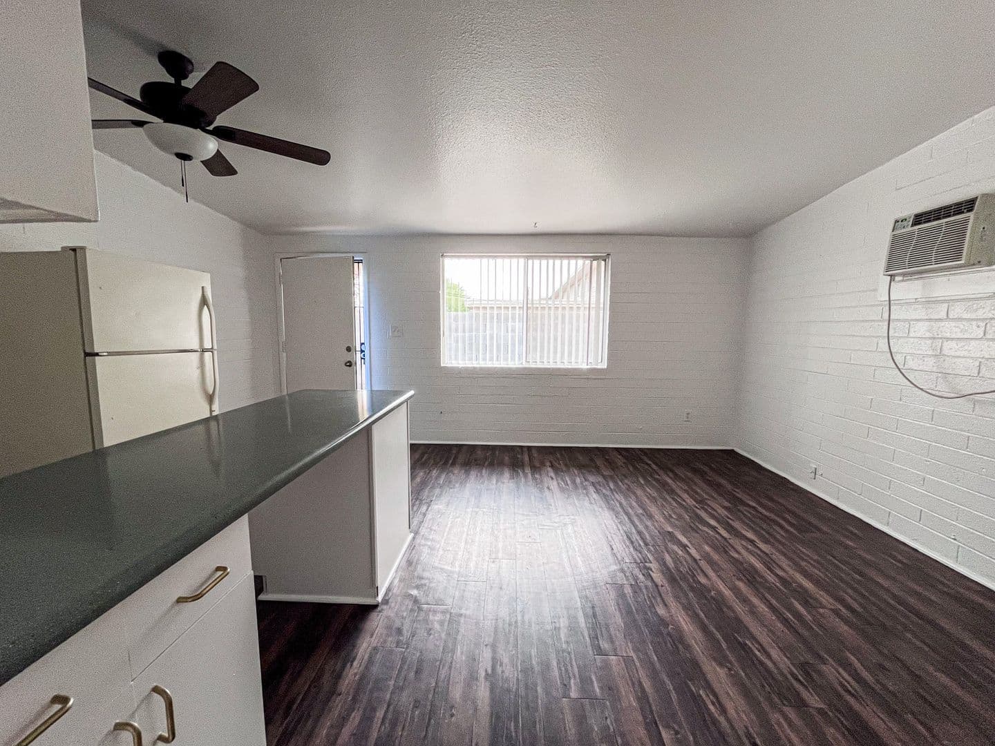 Tempe Apartment: 1033 S. Mariana St.
