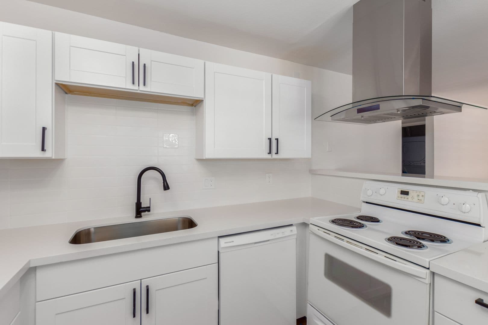 Mesa Apartment: 241 E. 1st Ave