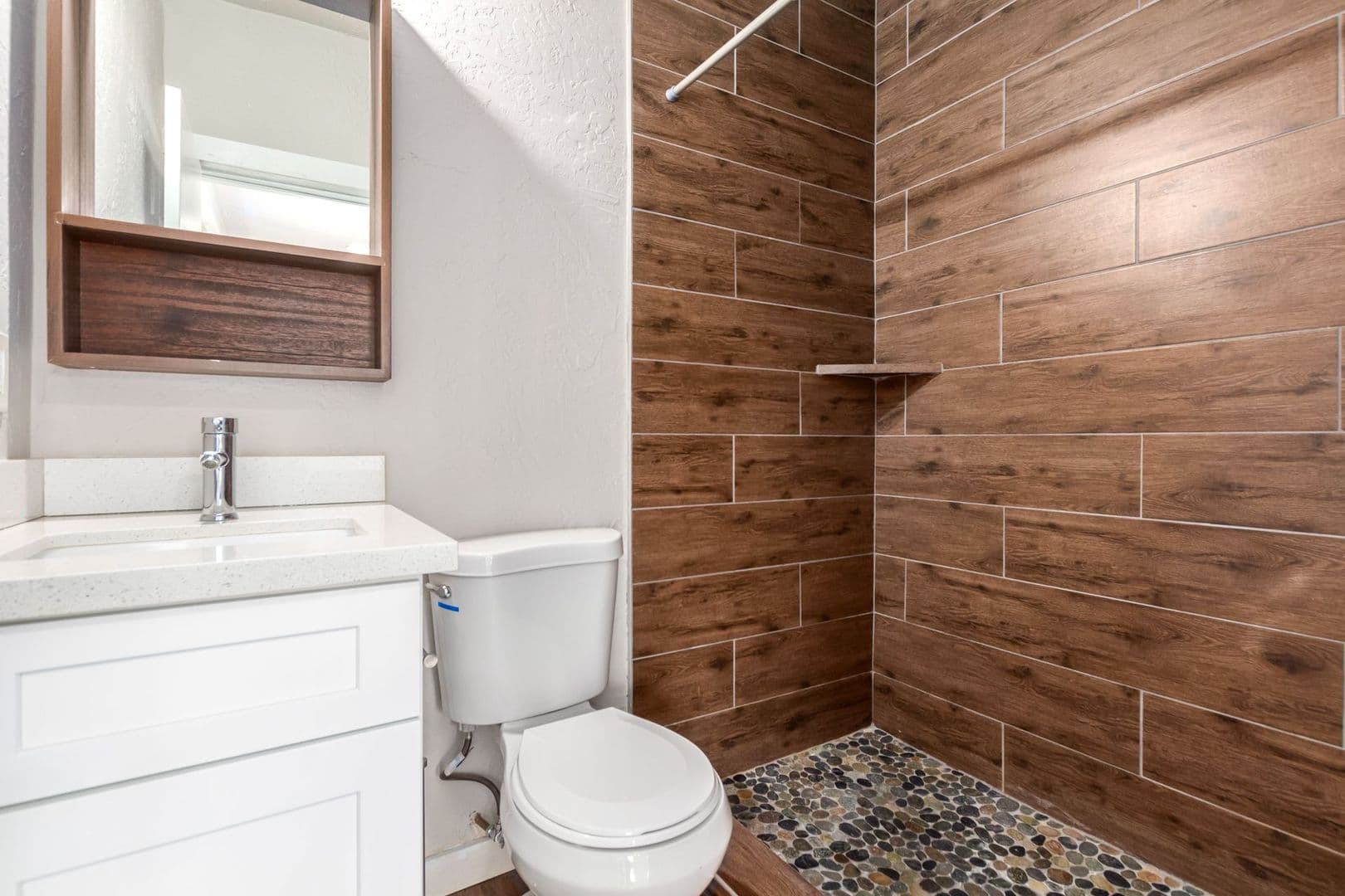 Phoenix Apartment: 725 W. Mckinley St.