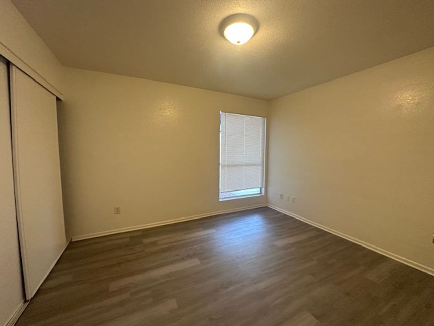 Glendale House: 4608 W Maryland Ave #113