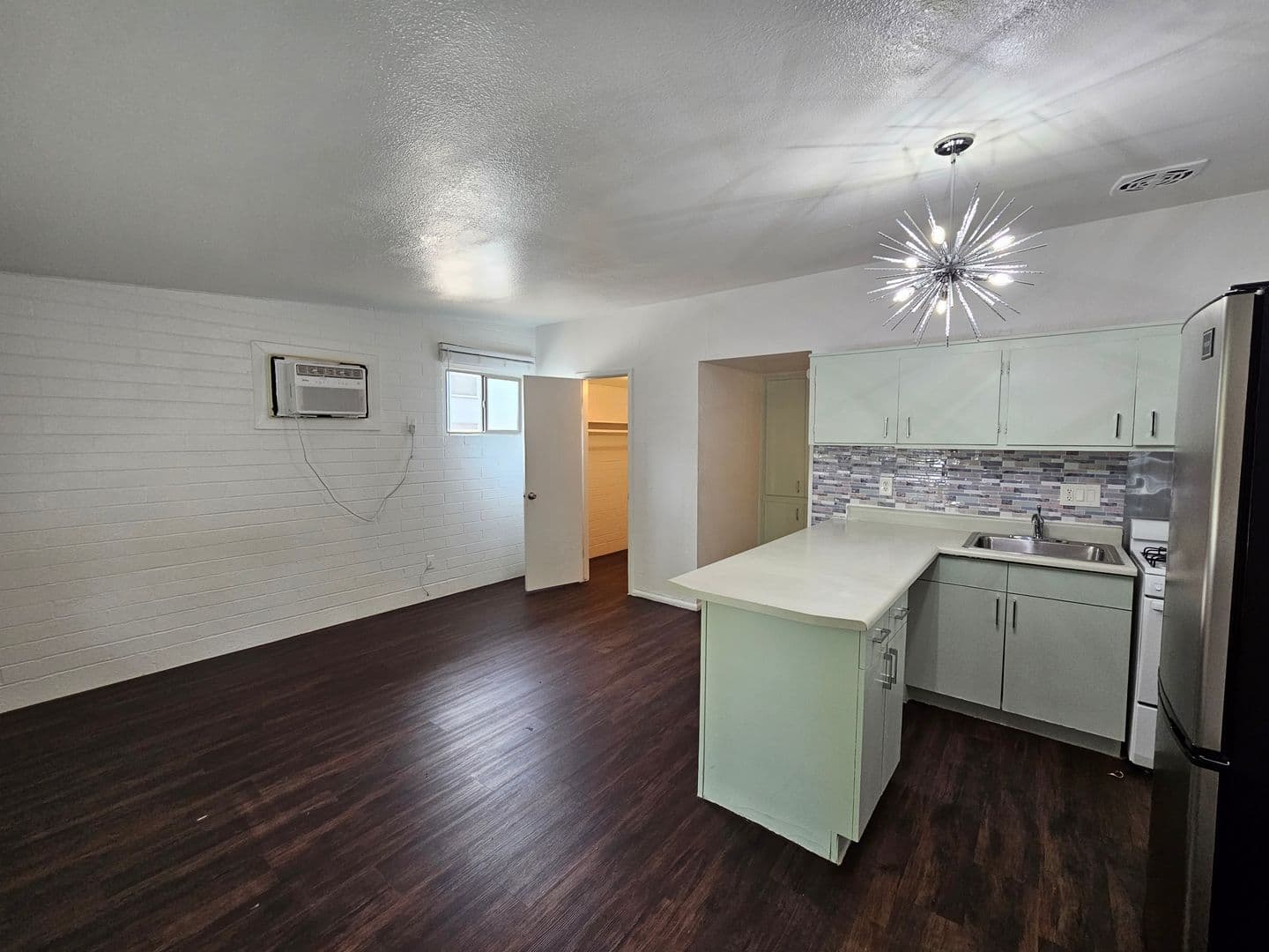 Tempe Apartment: 1032 S. Mariana St.