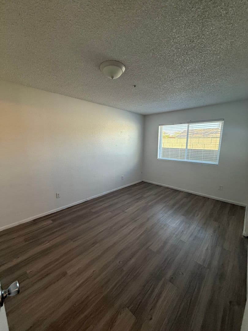 Chandler Apartment: 651 E. Commonwealth