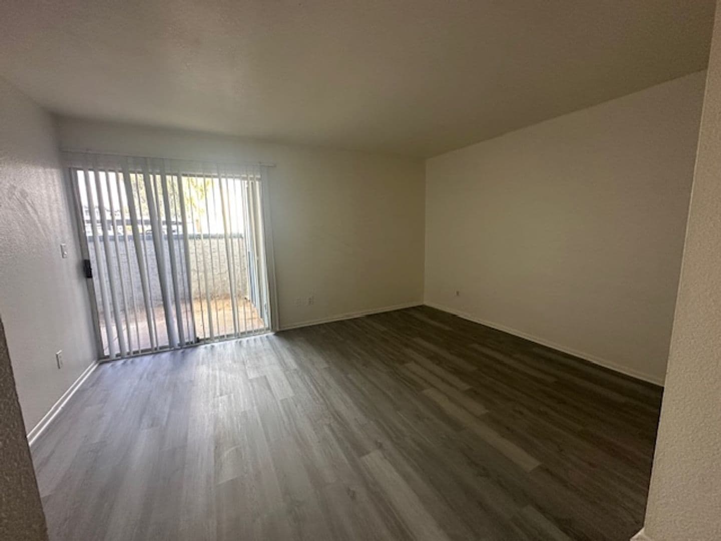 Glendale House: 4608 W Maryland Ave #113