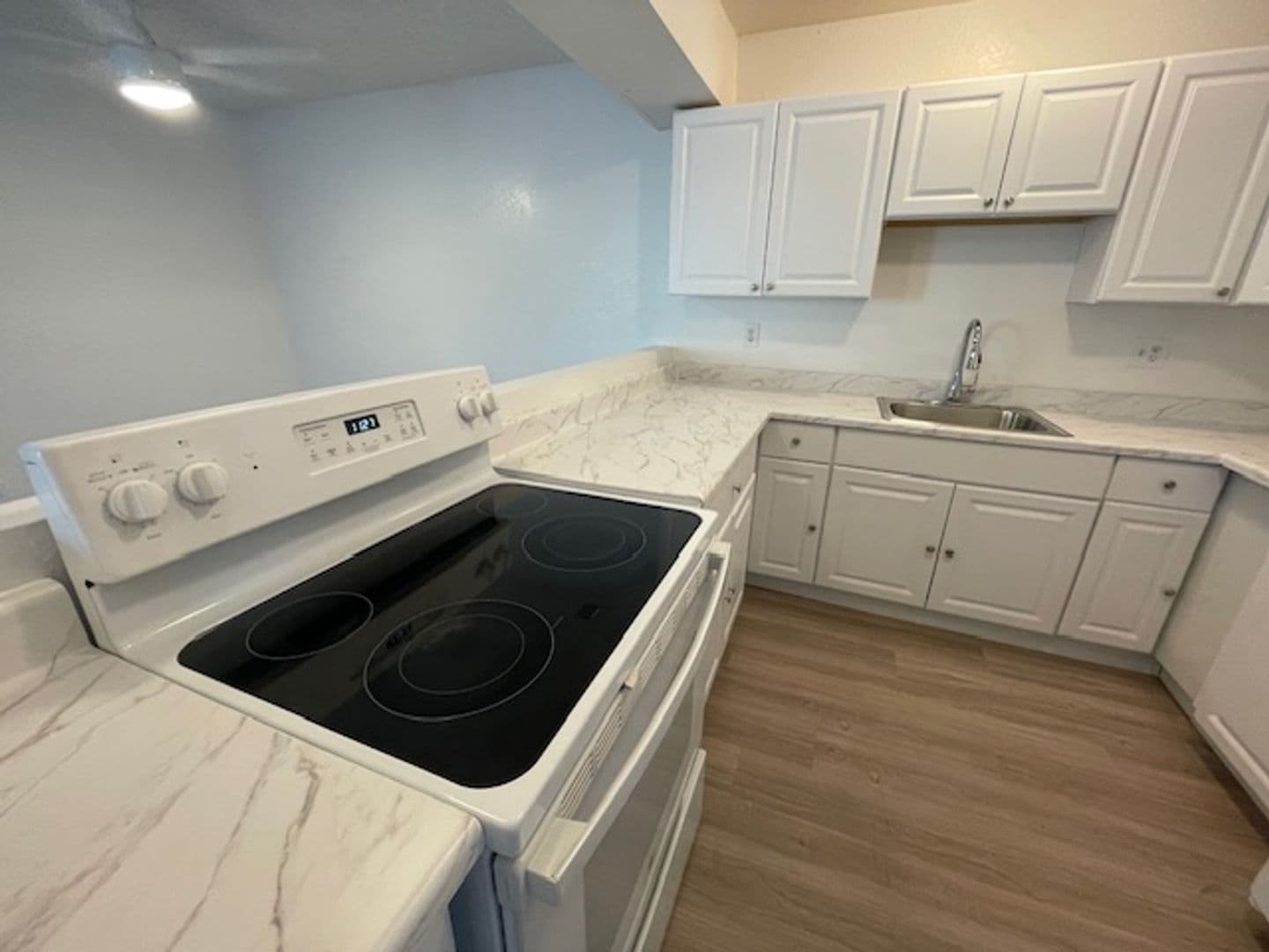 Chandler Apartment: 651 E. Commonwealth