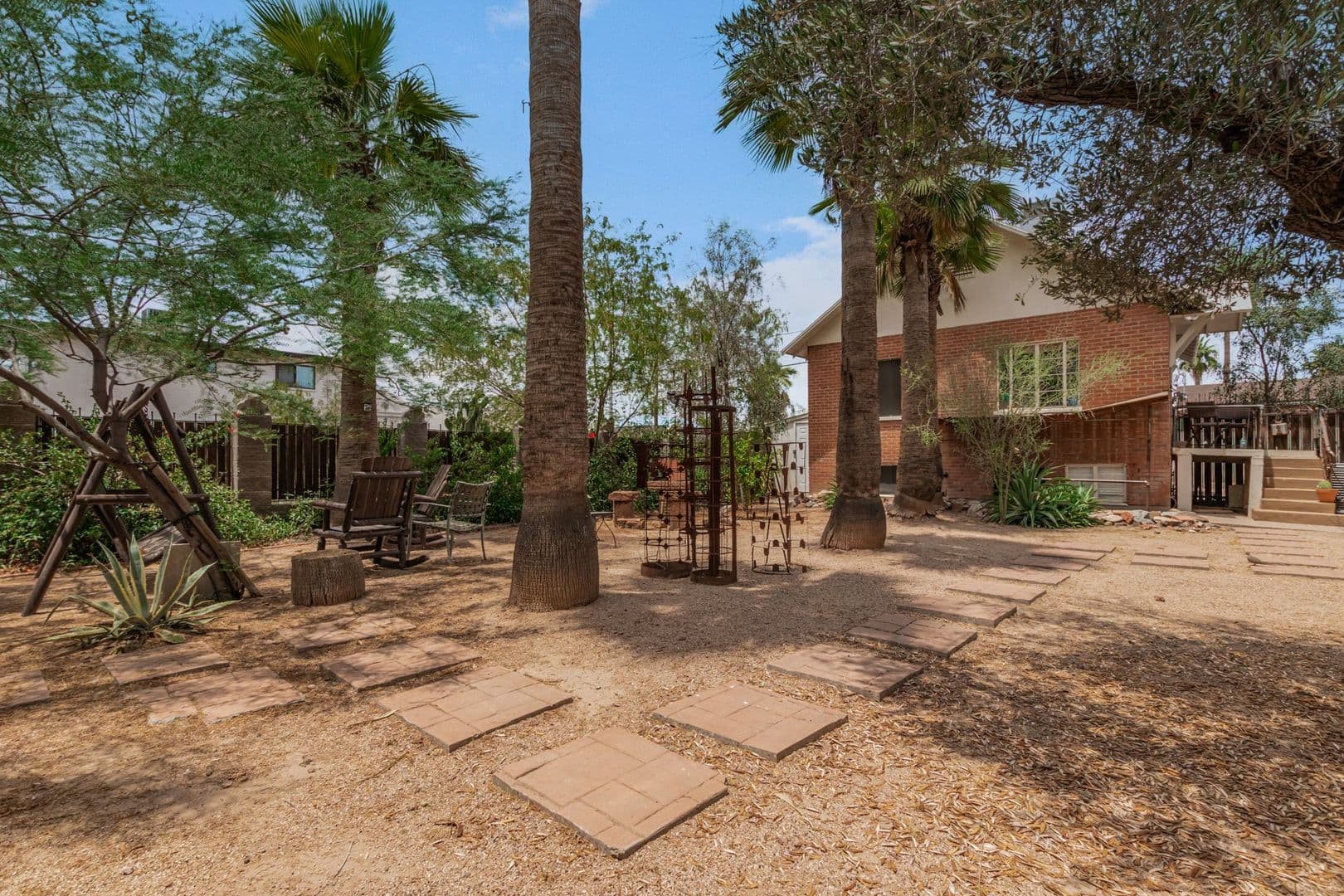 Phoenix House: 1026 E. Polk St. #R