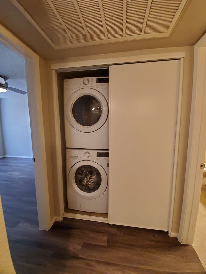 Scottsdale House: 8155 E Roosevelt St #133