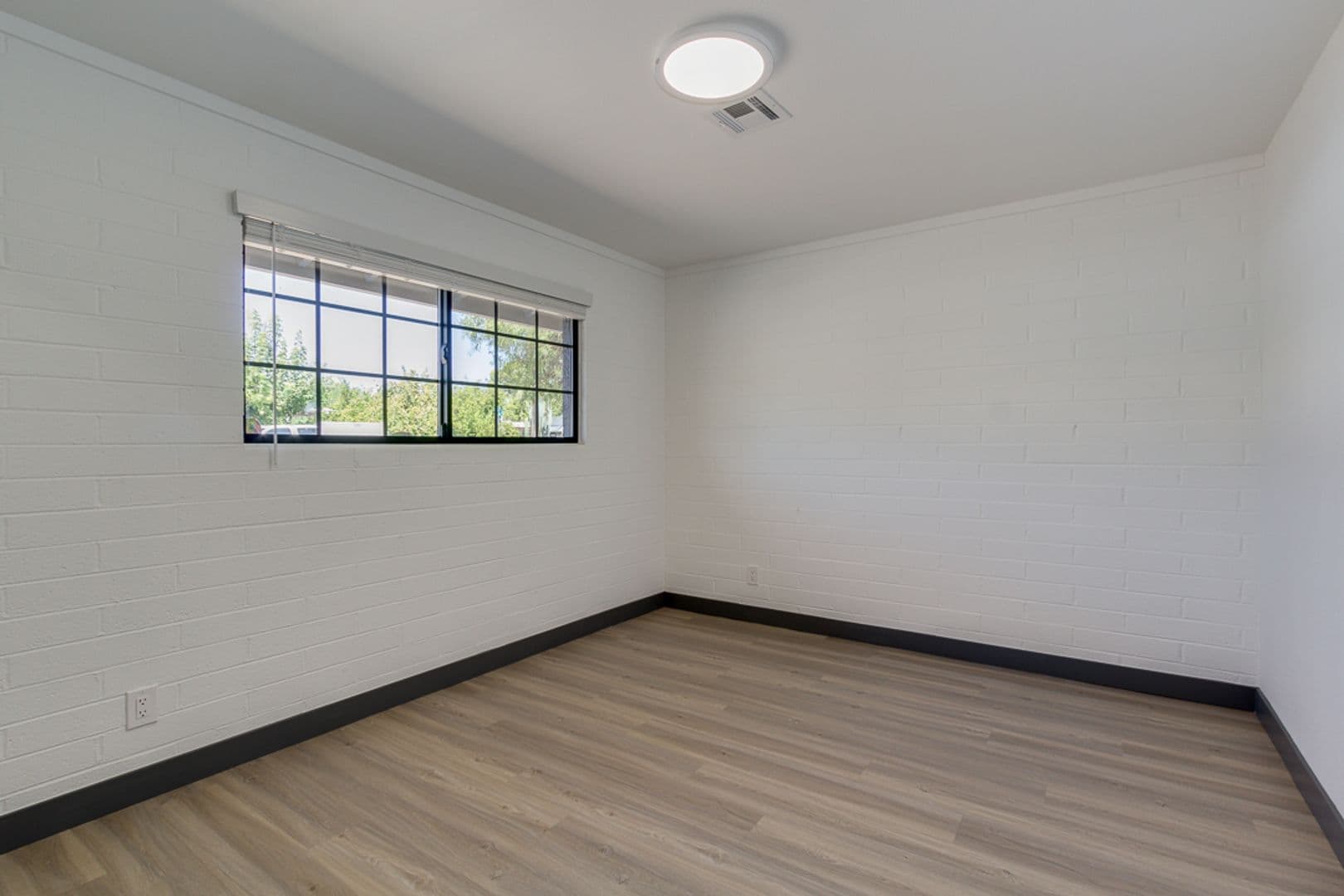 Scottsdale Apartment: 3107 N. 69th Pl. #2