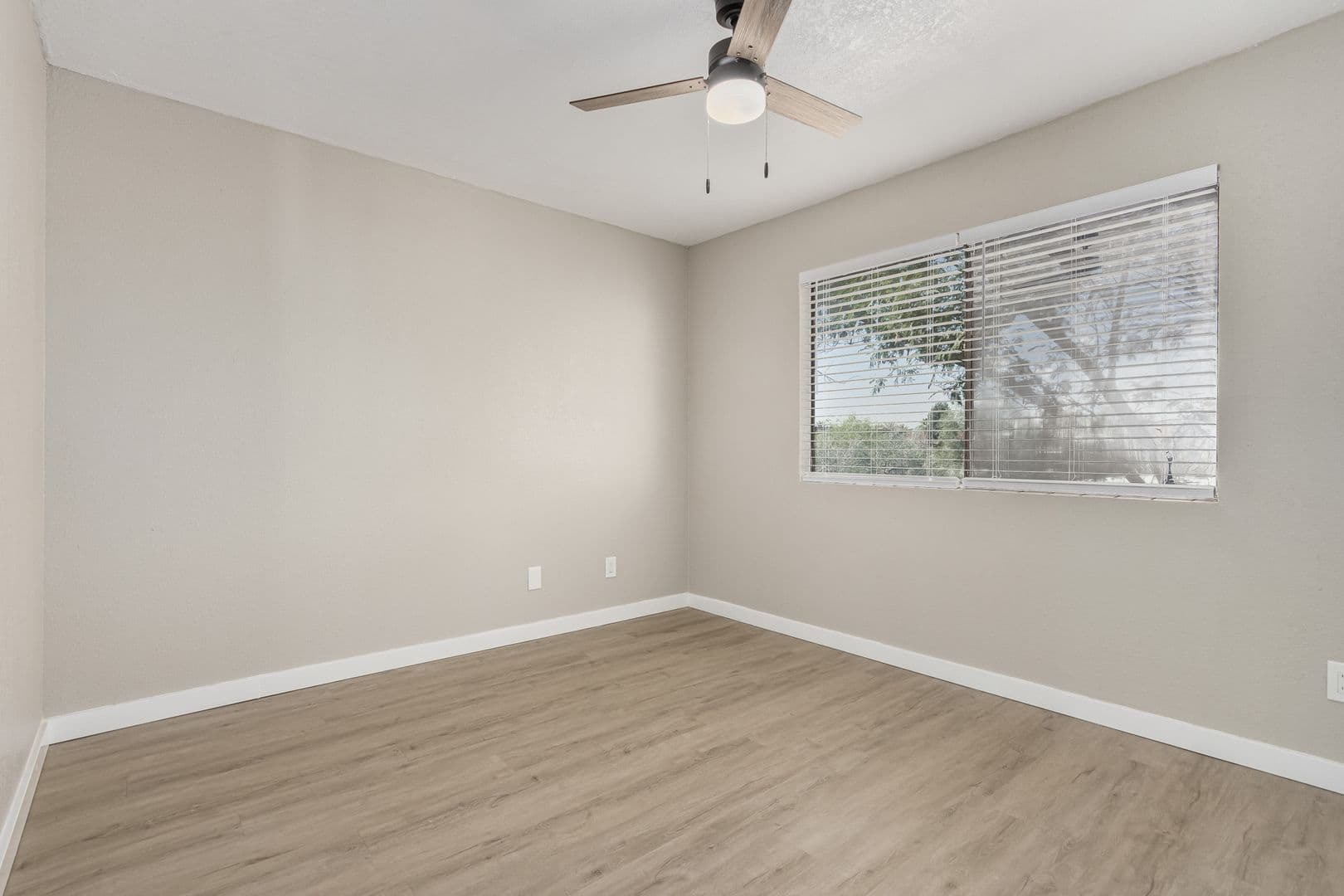 Tempe Apartment: 736 S Farmer Ave