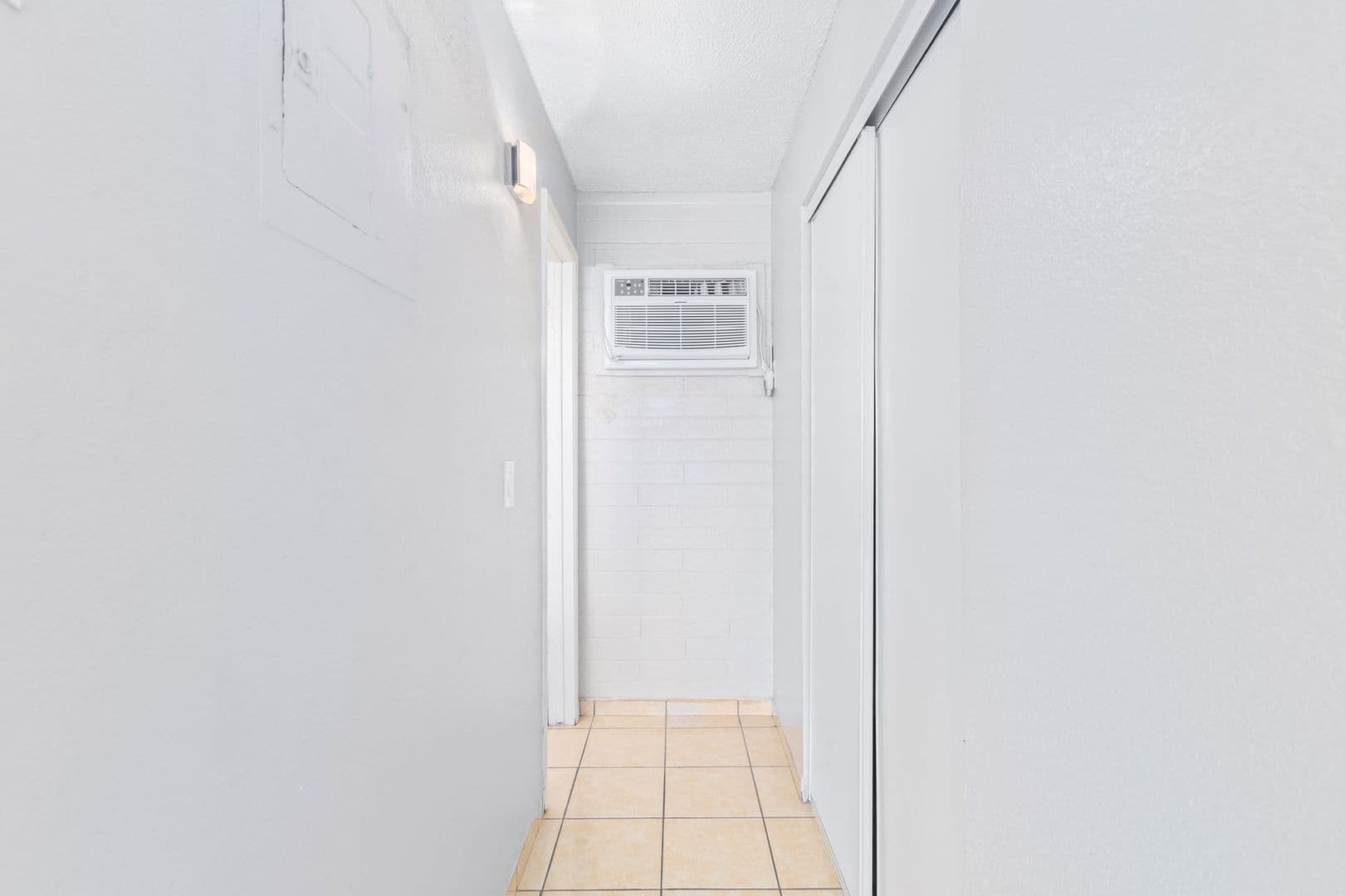 Phoenix Apartment: 608 N. 9th St.