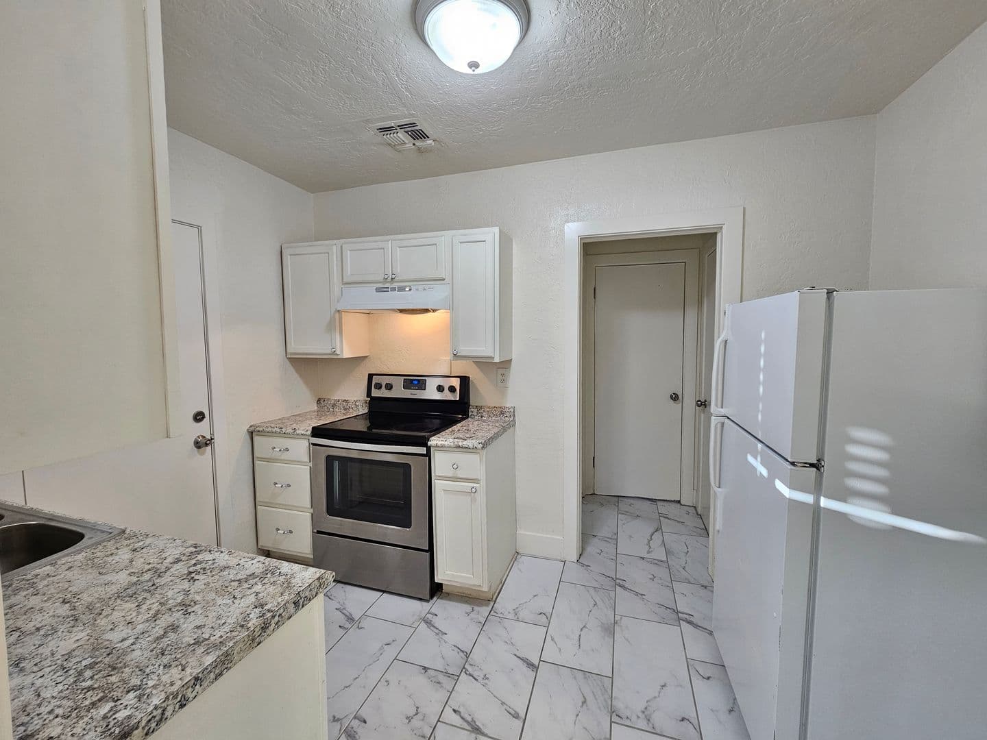 Mesa Apartment: 202-228 E. 2nd Ave.