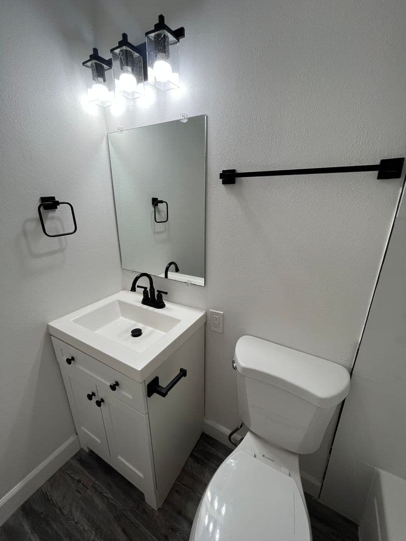 Tempe Apartment: 910 E. Lemon Street