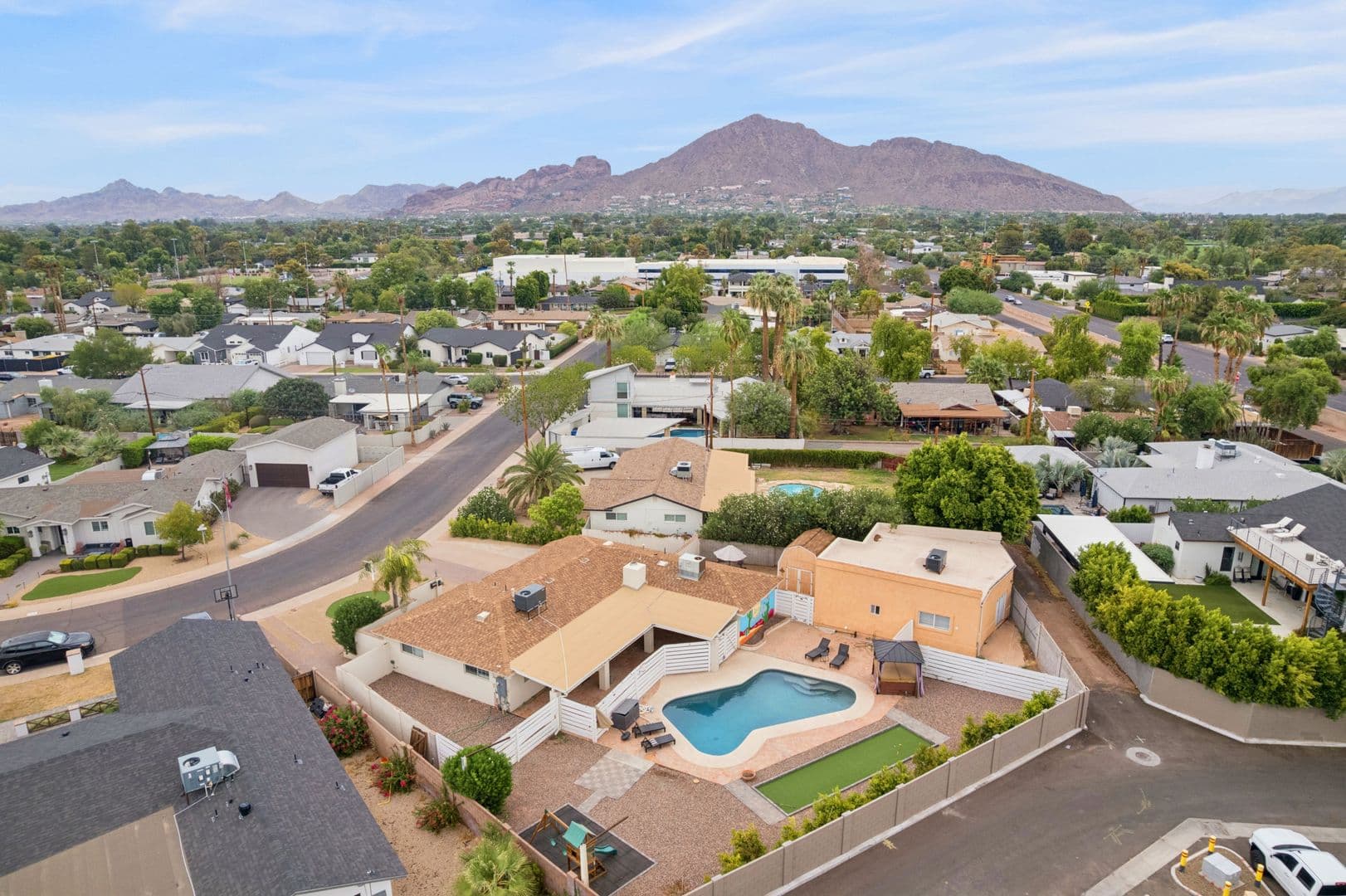 Phoenix Apartment: 2929 N. 55th Pl.