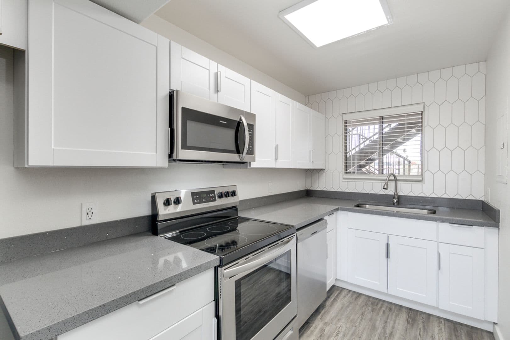 Tempe Apartment: 1207 E. 8th St.