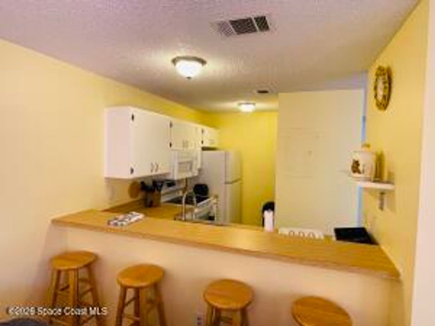 Palm Bay Townhome: 1011 Abada Ct NE