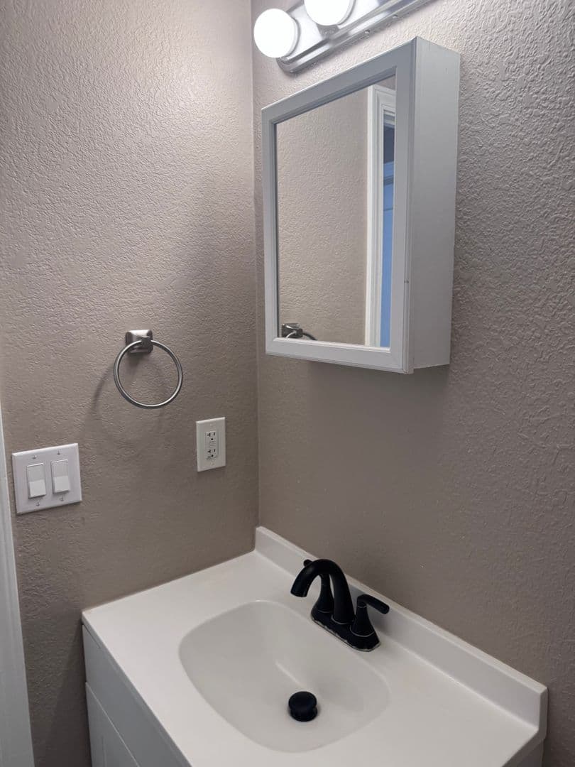 Palm Bay Apartment: 2508 CHATHAM WAY NE
