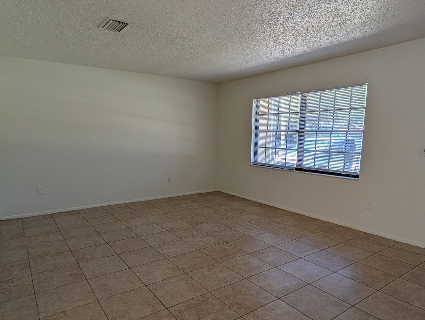 Palm Bay House: 1257 Lamplighter Dr NW