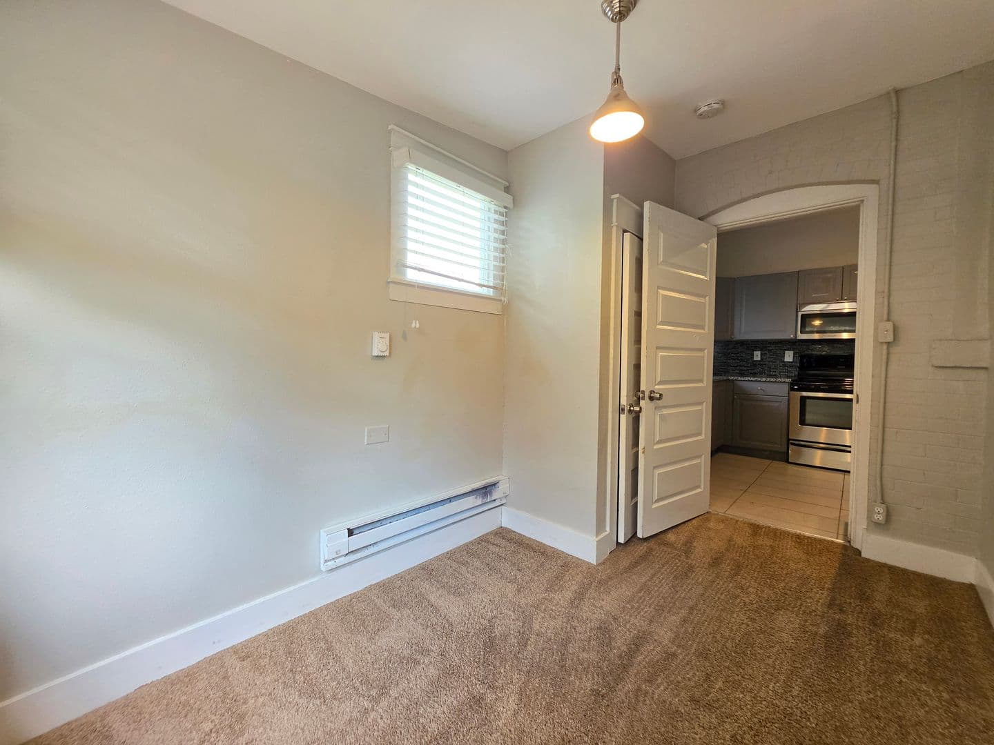 Boulder Apartment: 648 University Ave