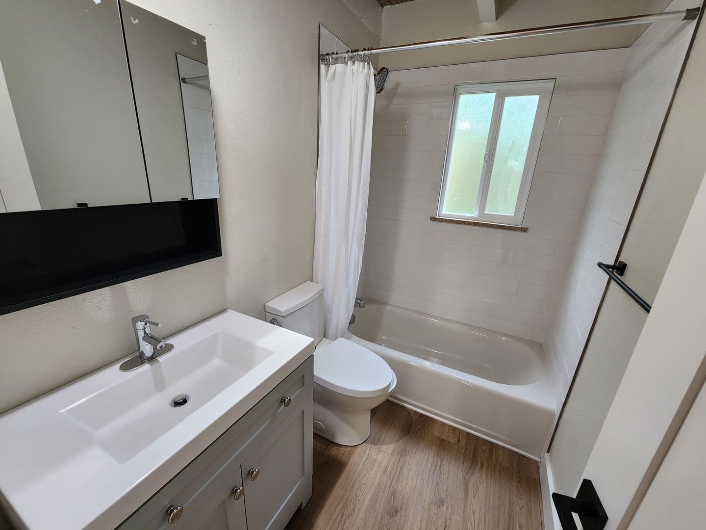 Boulder Apartment: 1155 Jay Street - B