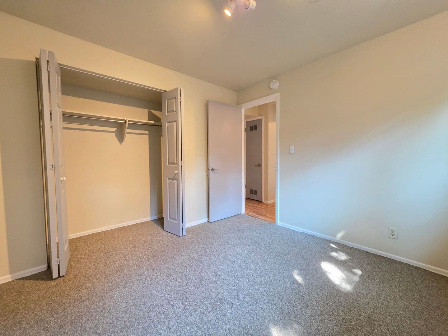 Boulder Apartment: 2100 22nd Street