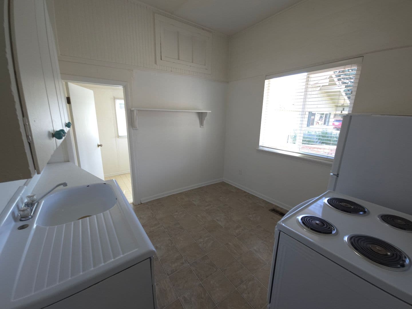 Boulder Apartment: 1410 19th St.
