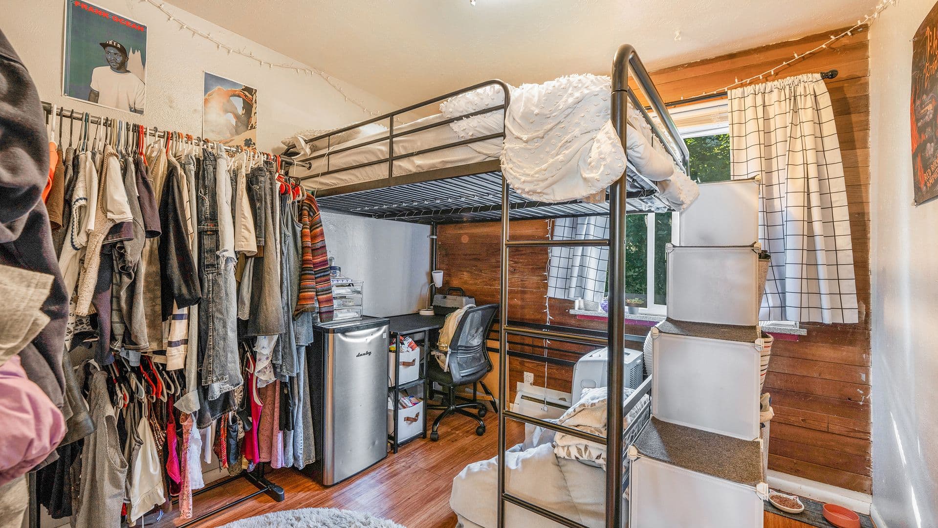 Boulder Apartment: 879-881 19th Street