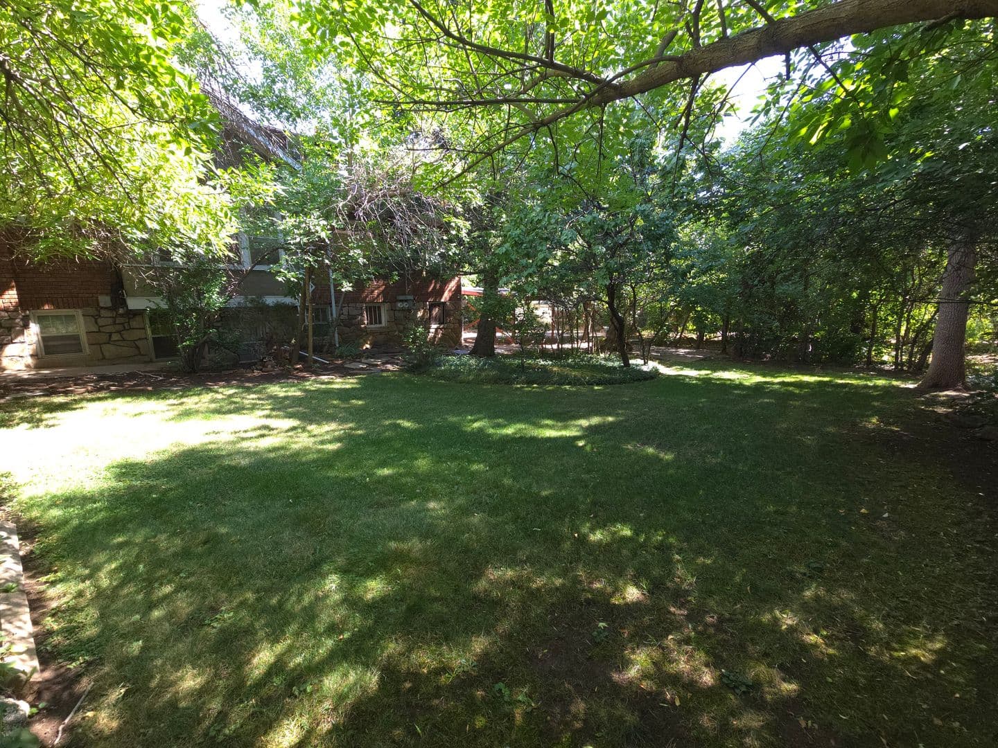 Boulder Apartment: 954 11th St.