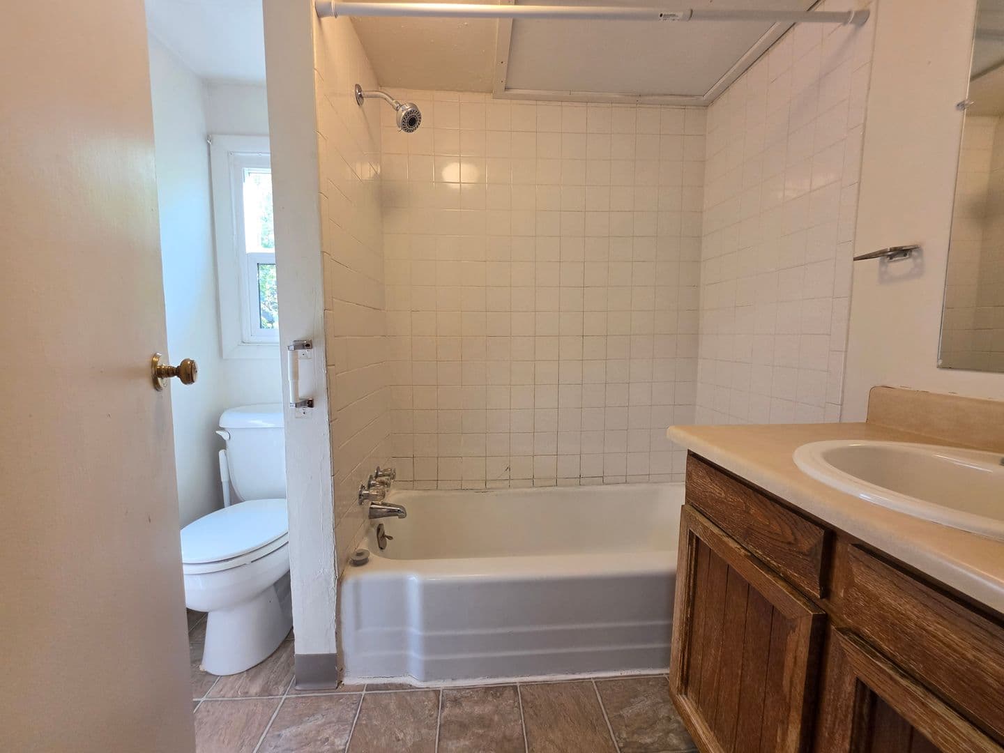 Boulder Apartment: 1410 19th St.