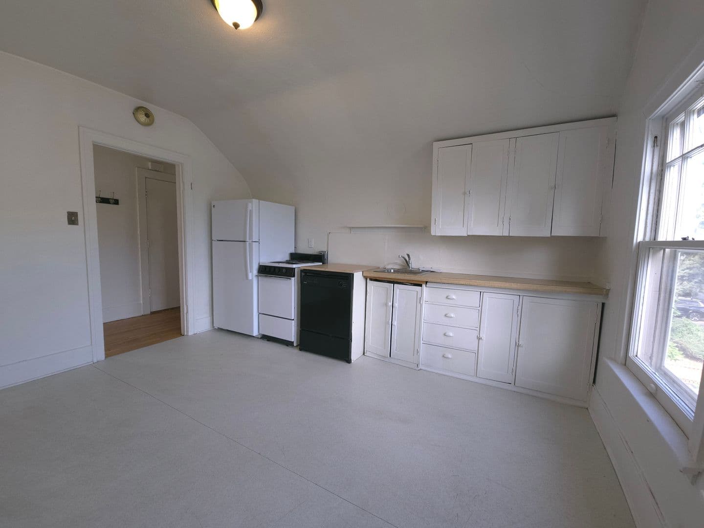 Boulder Apartment: 820 13th Street - 03
