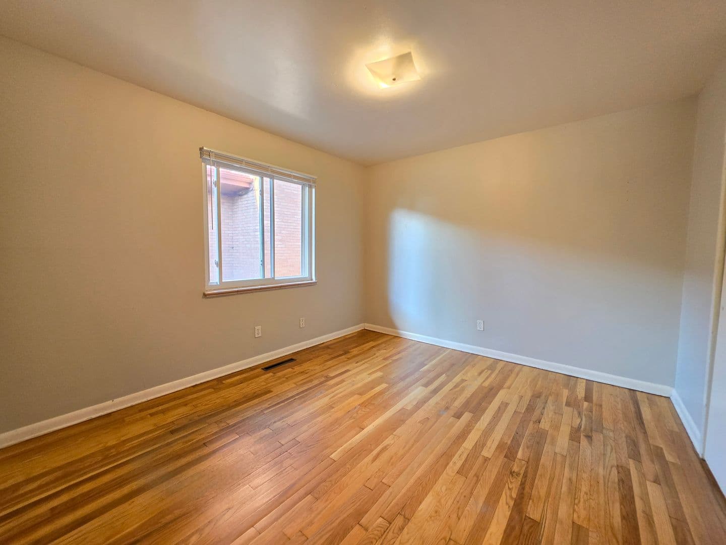 Boulder Apartment: 807 19th Street