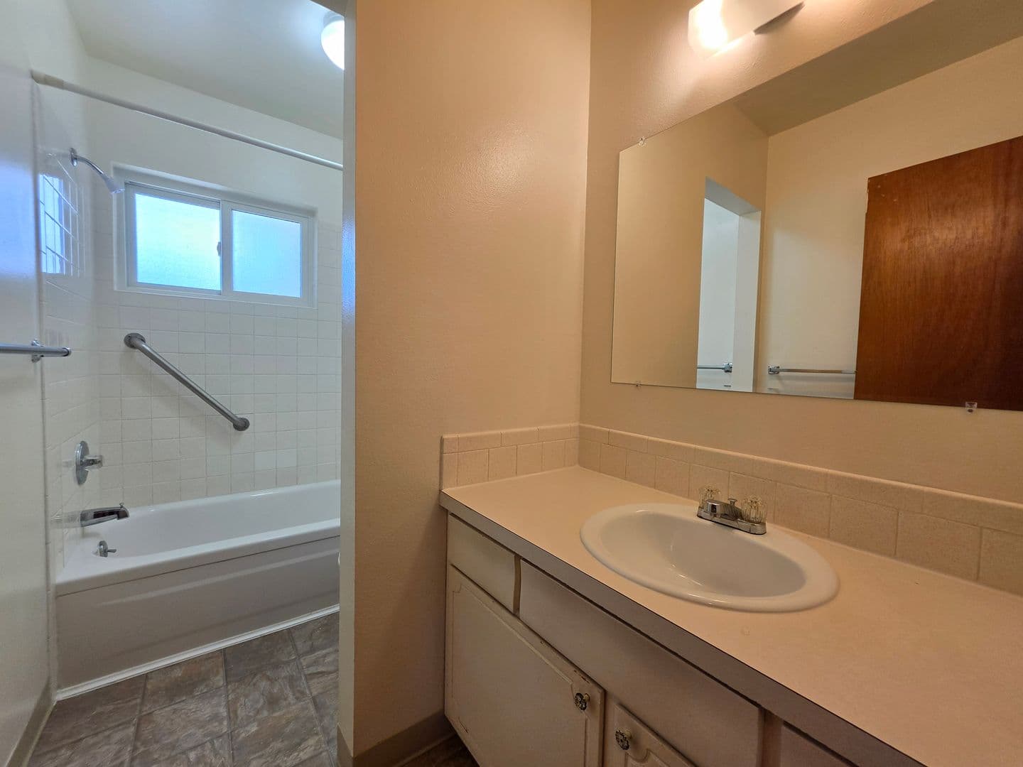 Boulder Apartment: 2845 Broadway Street