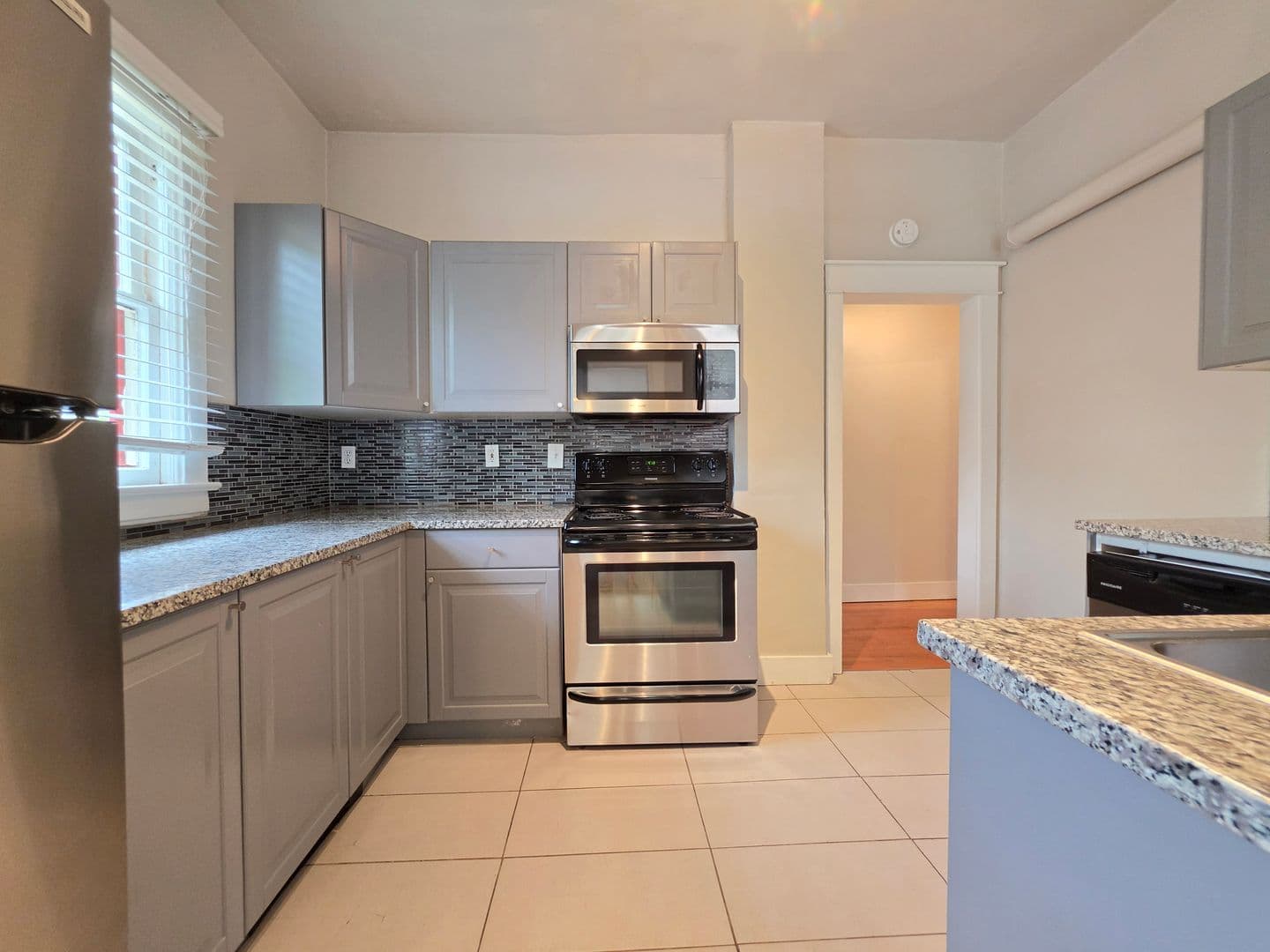 Boulder Apartment: 648 University Ave