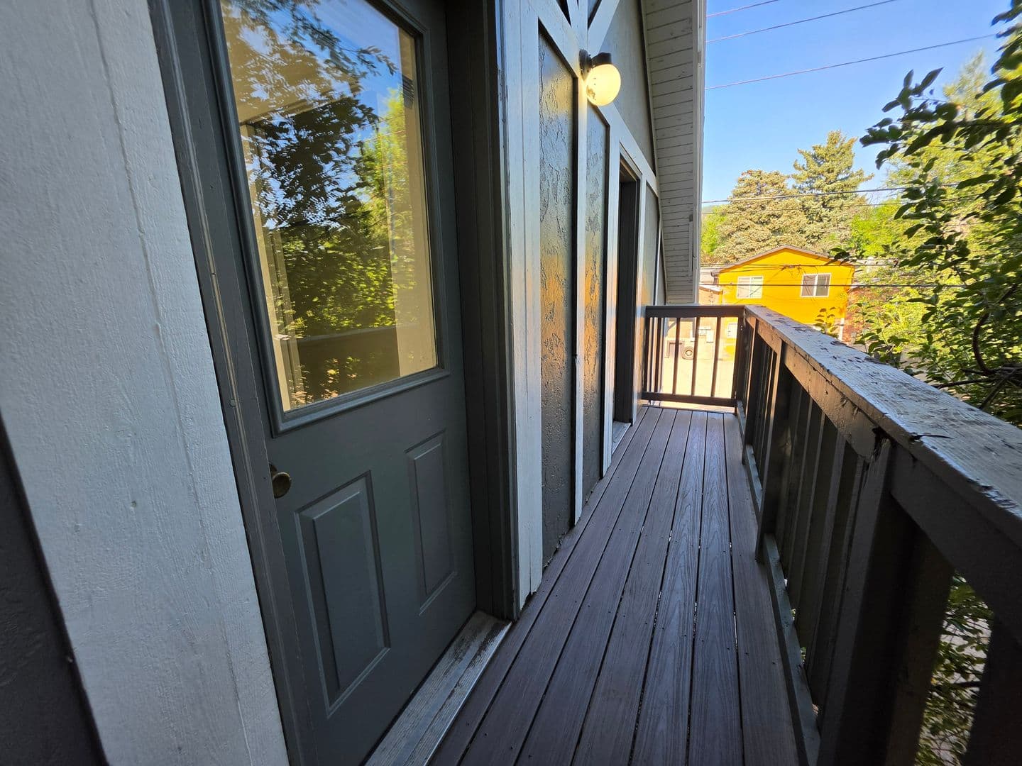 Boulder House: 833 18th Street