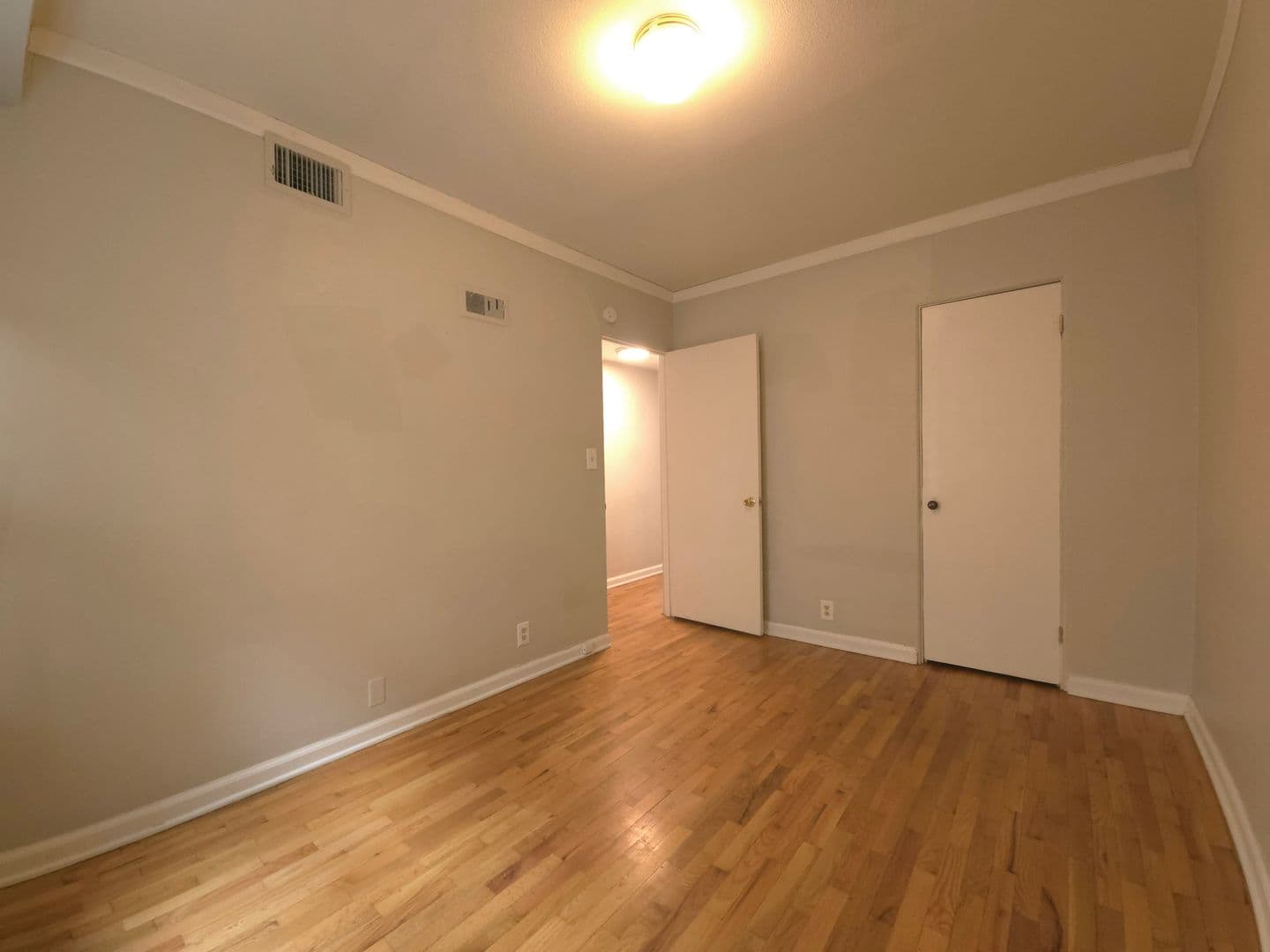 Boulder Apartment: 896 18th Street