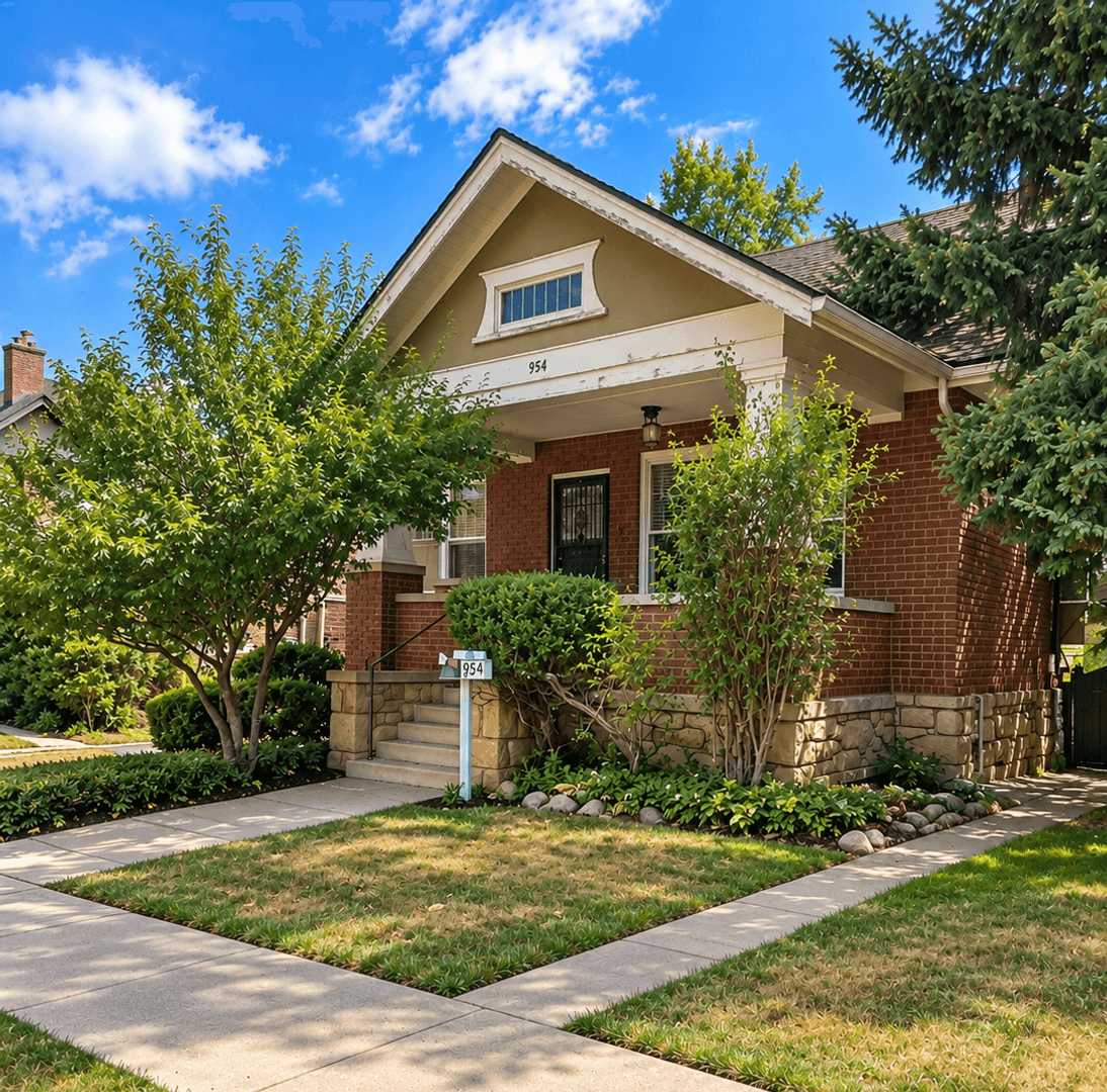 Boulder Apartment: 954 11th St.