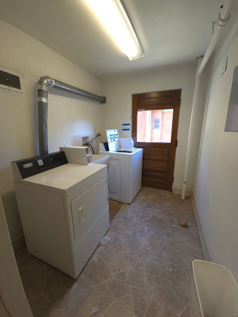 Boulder Apartment: 1020 14th Street