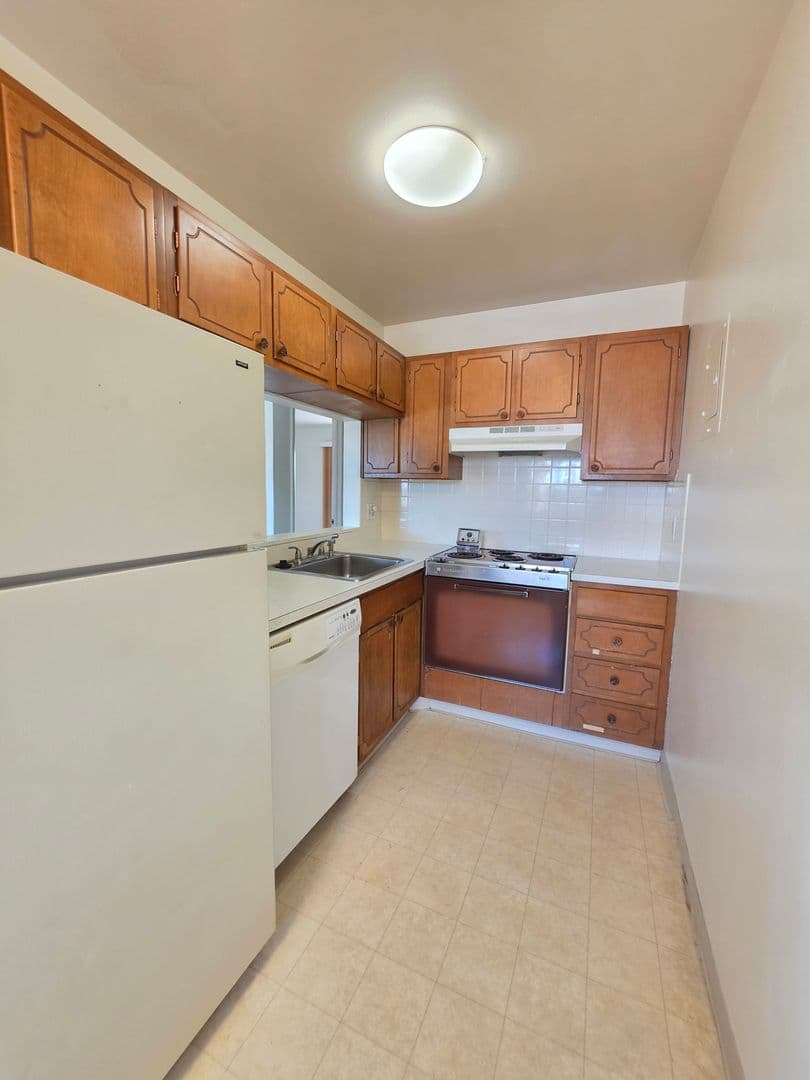 Boulder Apartment: 2845 Broadway Street