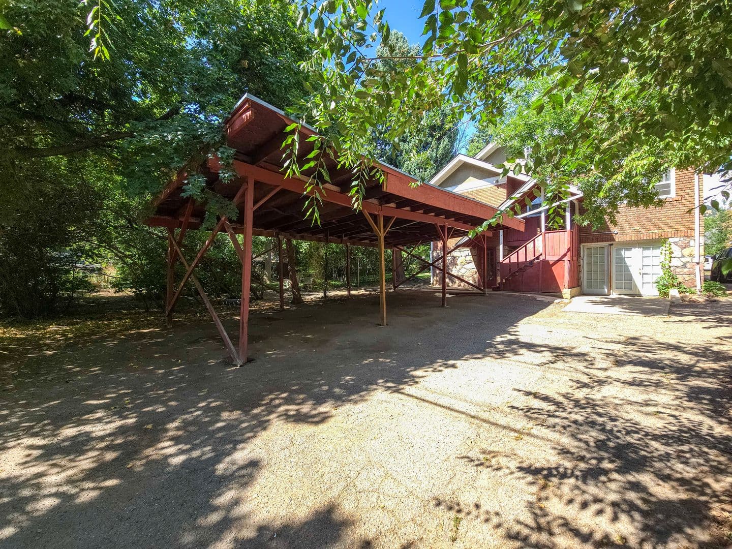 Boulder Apartment: 954 11th St.