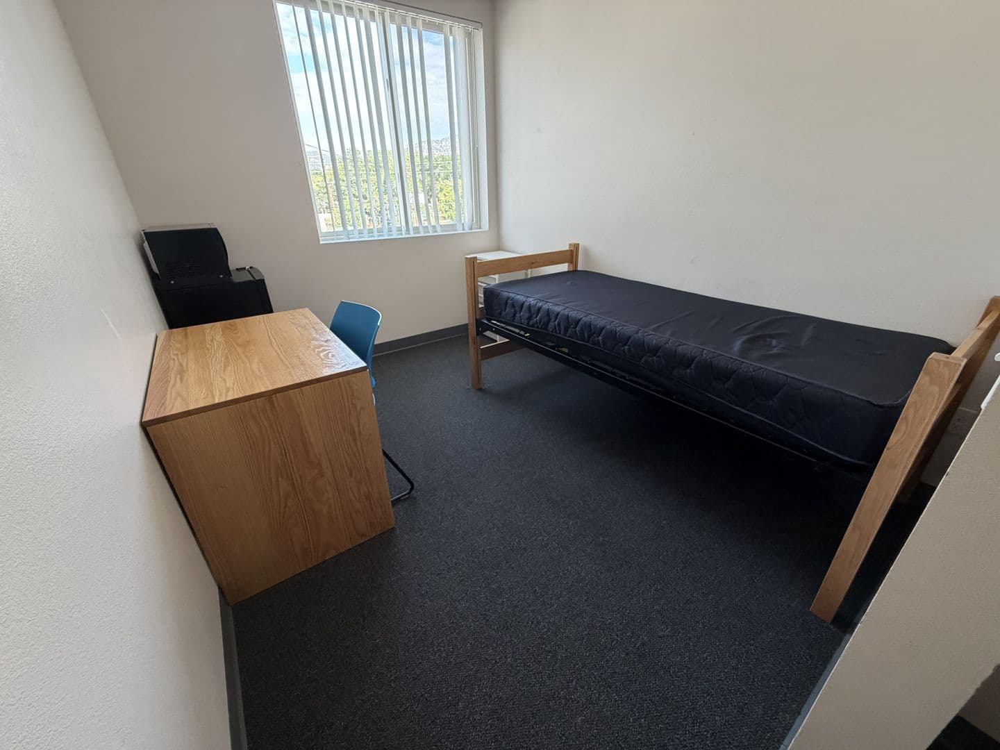Boulder Apartment: 2333 Arapahoe Ave.
