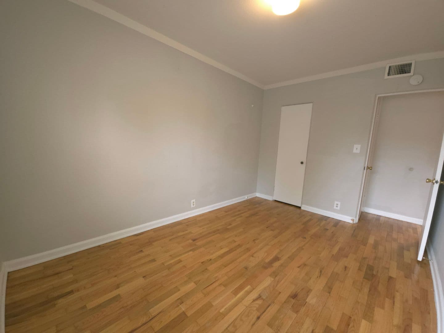 Boulder Apartment: 896 18th Street