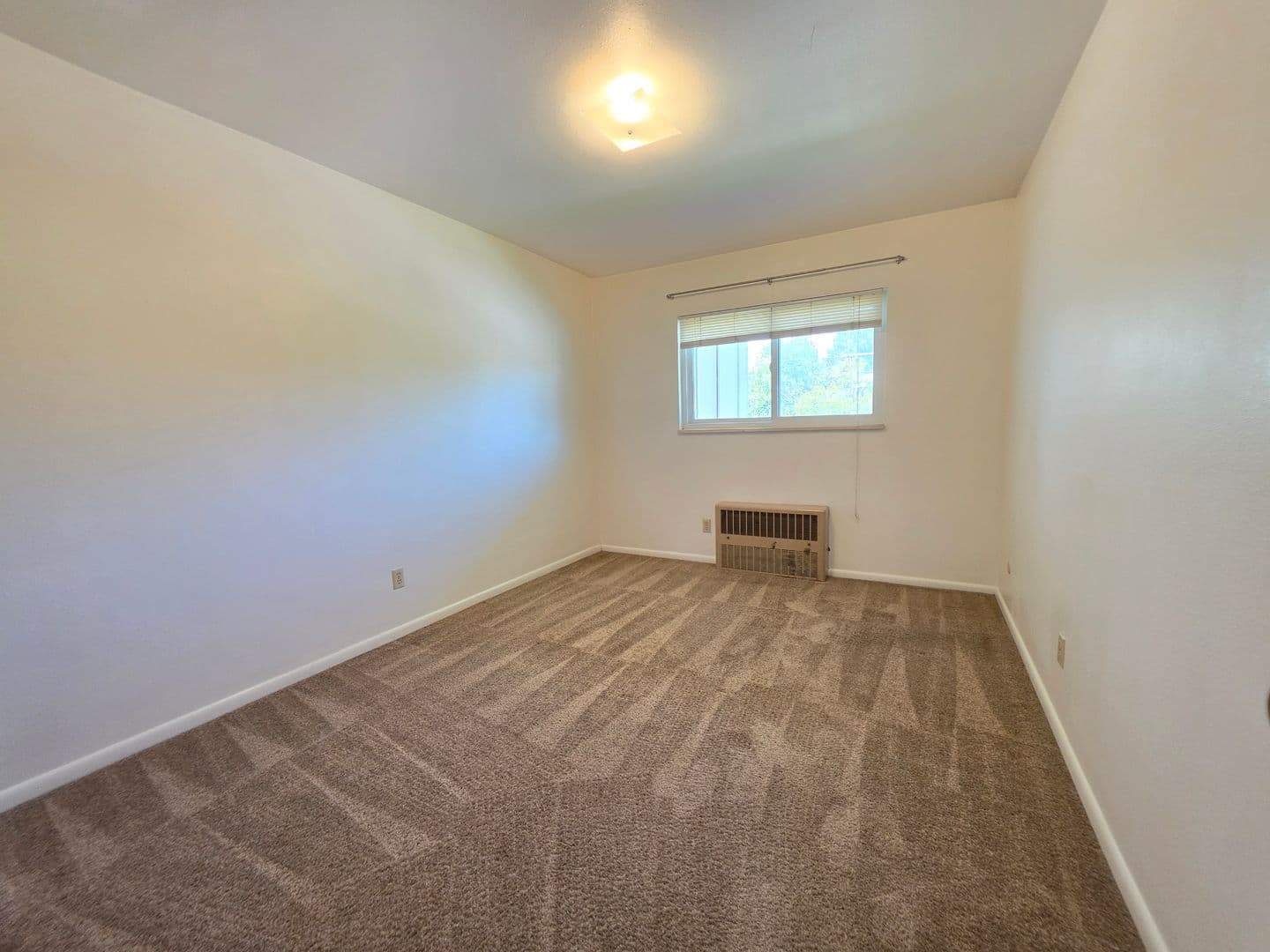 Boulder Apartment: 2845 Broadway Street