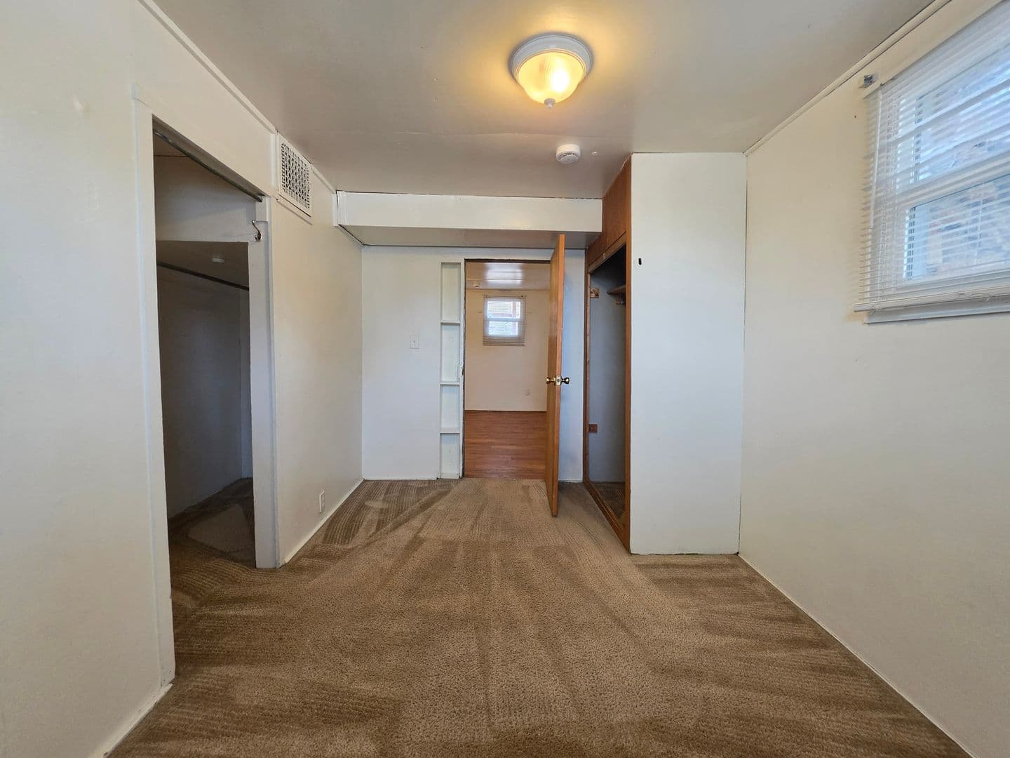 Boulder Apartment: 911-915 Broadway