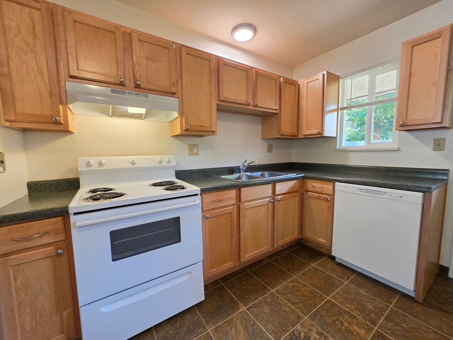 Boulder Apartment: 1410 19th St.