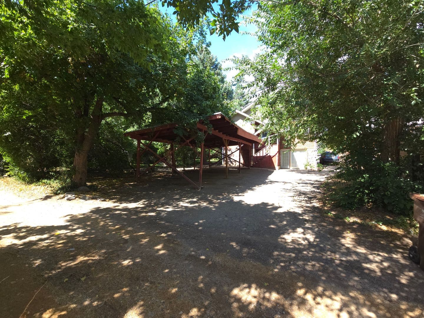 Boulder Apartment: 954 11th St.