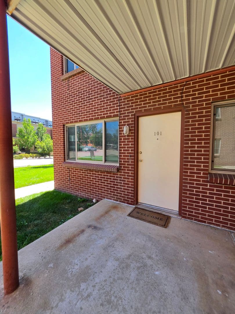 Boulder Apartment: 2845 Broadway Street